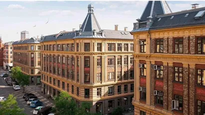 Skydebanegade - øverst oppe i lyset - BYTTES!! Skydebanegade - øverst oppe i lyset - BYTTES!!