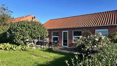 Andelsbolig sælges - Billig mdr. ydelse Andelsbolig sælges - Billig mdr. ydelse