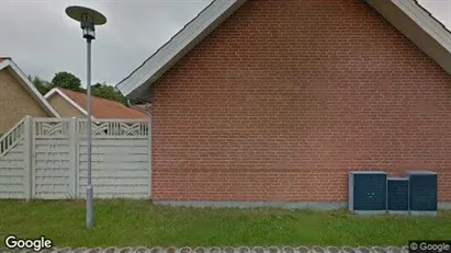 Andelsboliger til salg i Frederikshavn - Foto fra Google Street View Andelsboliger til salg i Frederikshavn - Foto fra Google Street View